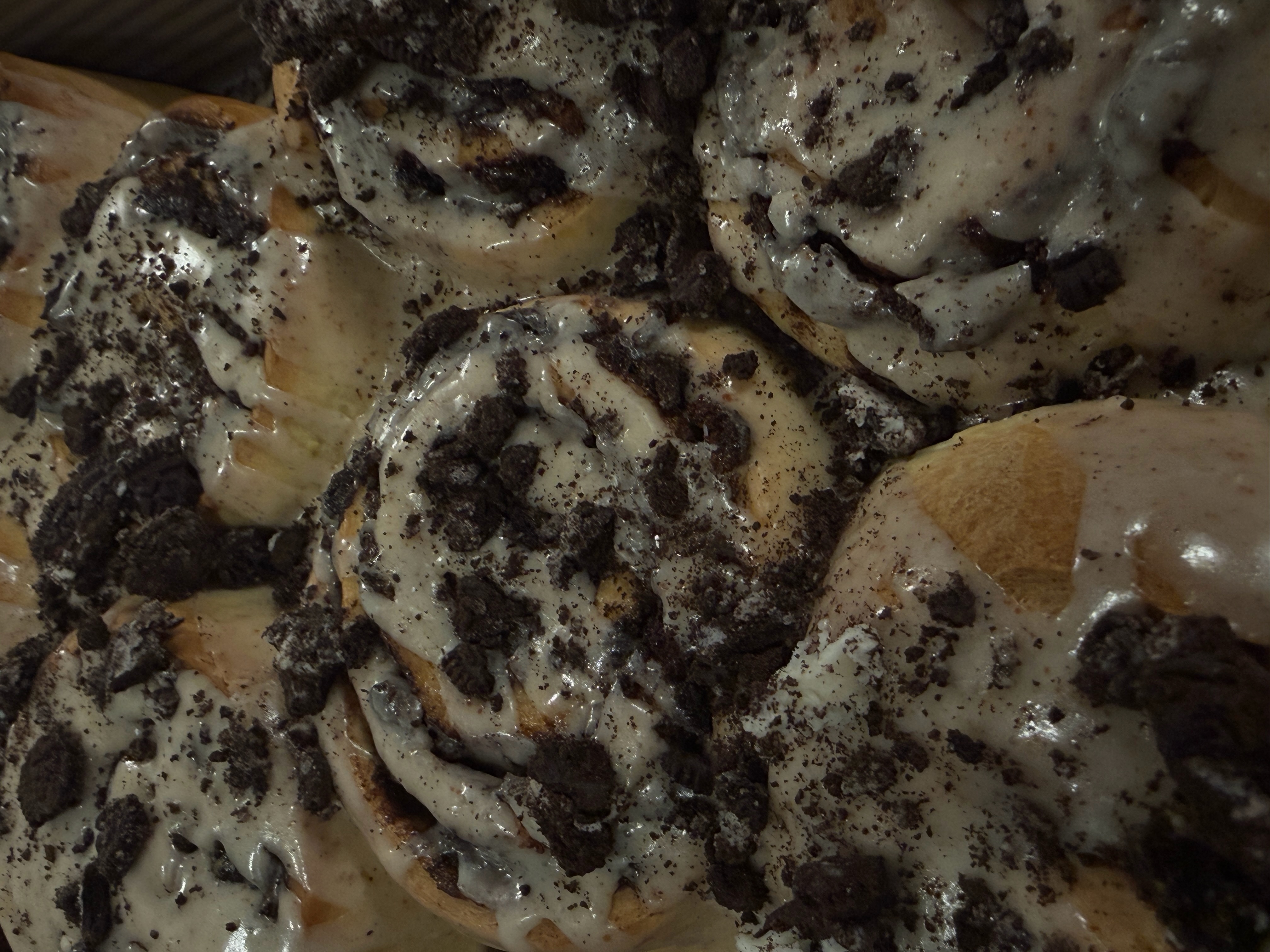 dozen oreo rolls